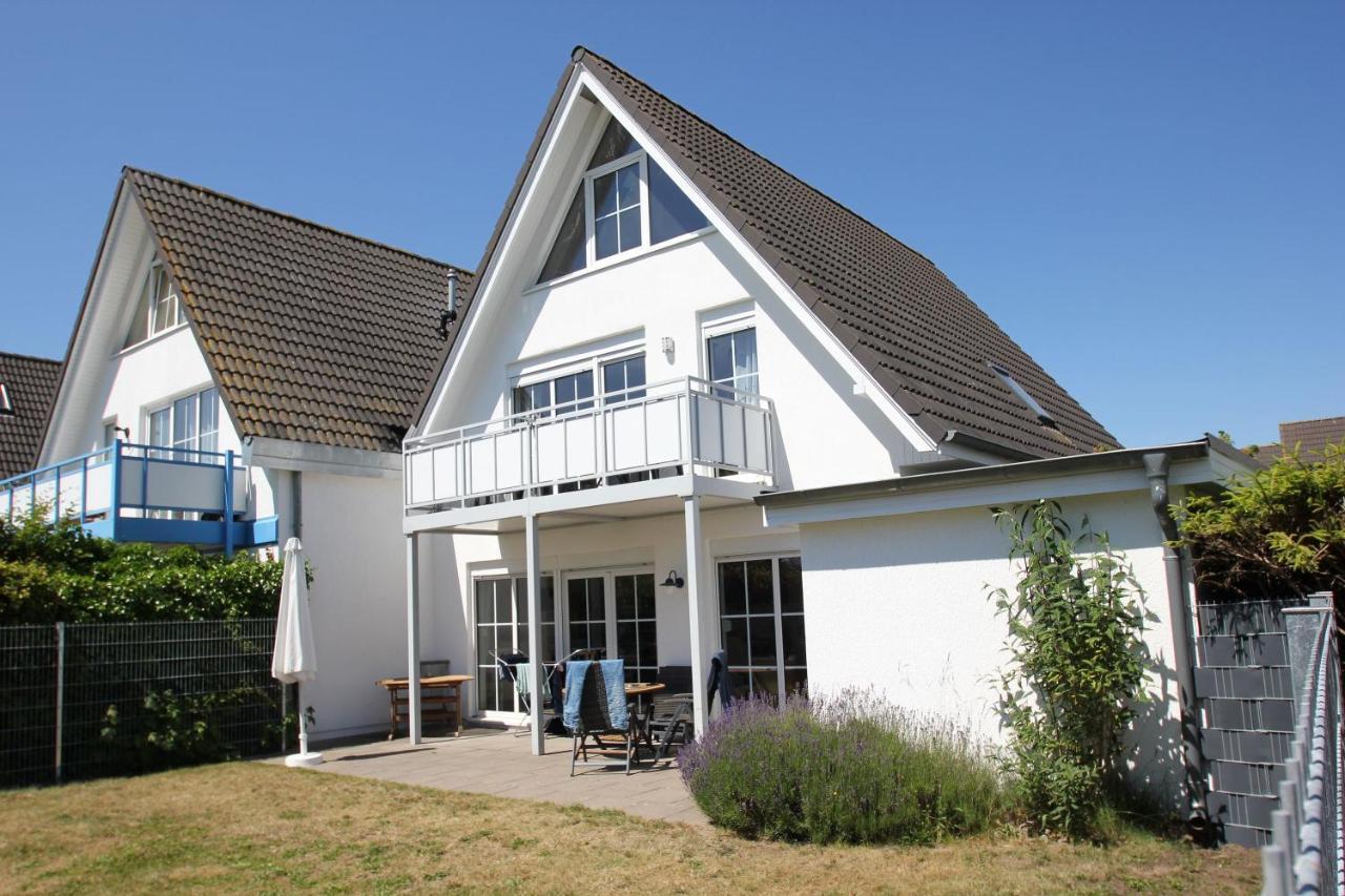 Ferienwohnung In Ruhiger Lage Und Mit Balkon - Ferienhaus Solamar Fewo Og Breege Exterior photo